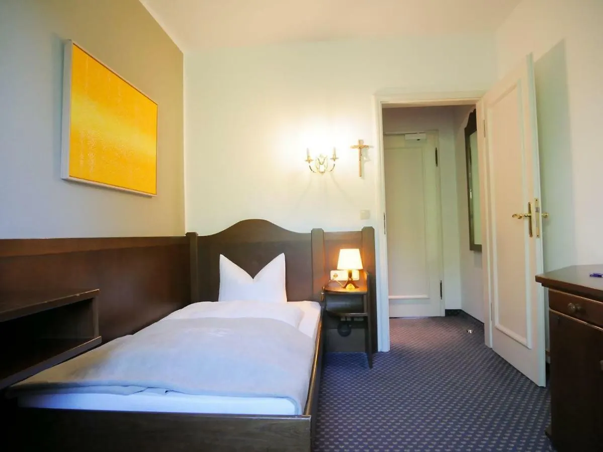 Stadthaus Valentin Altotting 3*,  Germany